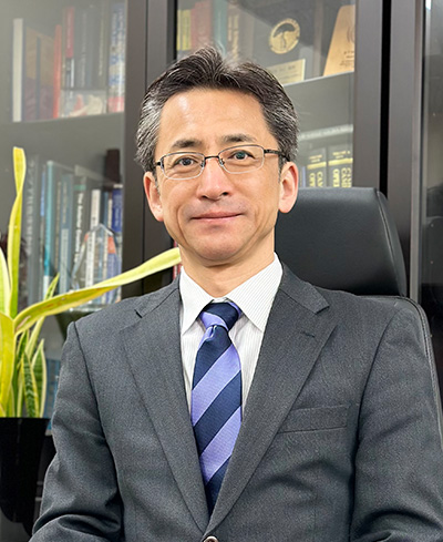 大学院医学研究科長・医学部長　石橋 恭之